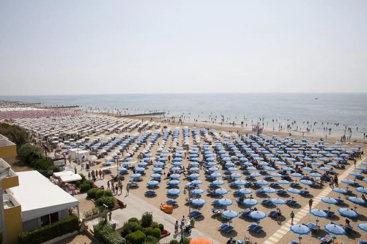 Albergo Ridente Lido di Jesolo Exterior foto
